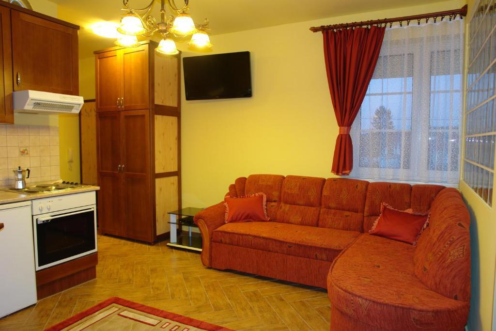 HoldLux Apartmanok Sárvár Oda fotoğraf